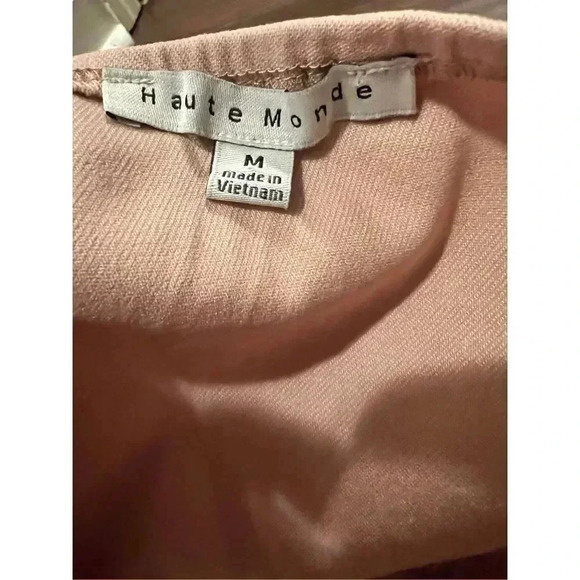 NWOT✨Haute Monde Blush Pink Romper Size M - Picture 9 of 11
